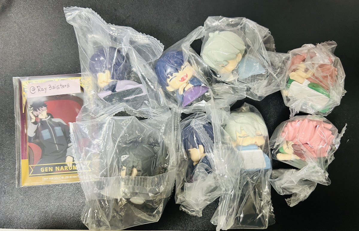 Ray3sisters's tweet photo. 怪獣8号 おねむたん 
郵送 交換

求:鳴海弦 B
譲:レノ、伊春、保科×2、
にどねアースカラー保科、ミナ https://t.co/CE0rrwGBkA