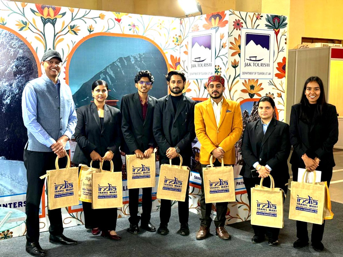 AmityUniJaipur's tweet image. Amity School of Hospitality (Amity University Rajasthan) served as the Volunteer Partner for India Travel Mart 2025 in Jaipur. Our students gained critical exposure by engaging with industry professionals at this major exhibition. 
#IndustryExposure #AmityUniversityRajasthan