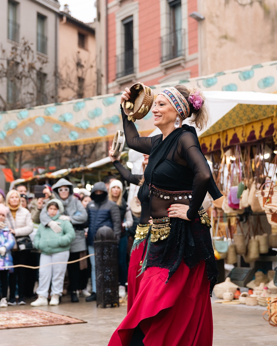 Mercat Medieval Vic tweet media