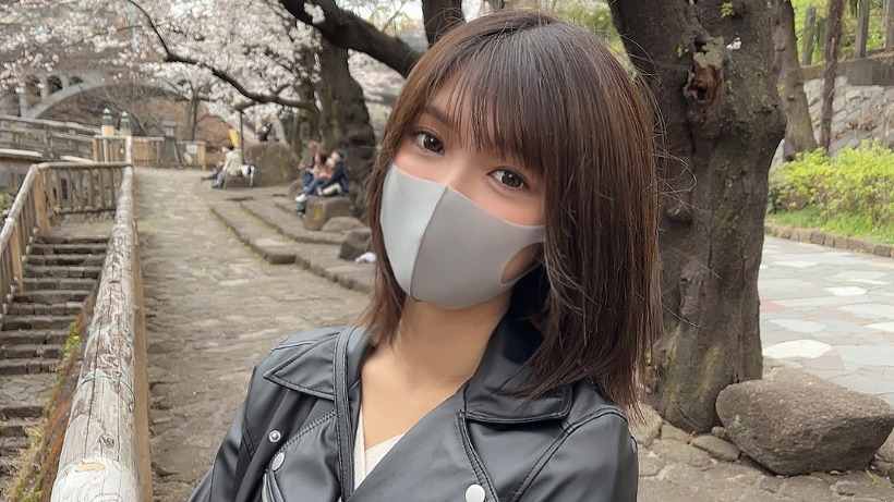 	PPV-2792171,不器用な愛情表現しか出来ないツンデレな可愛い誘惑小悪魔
