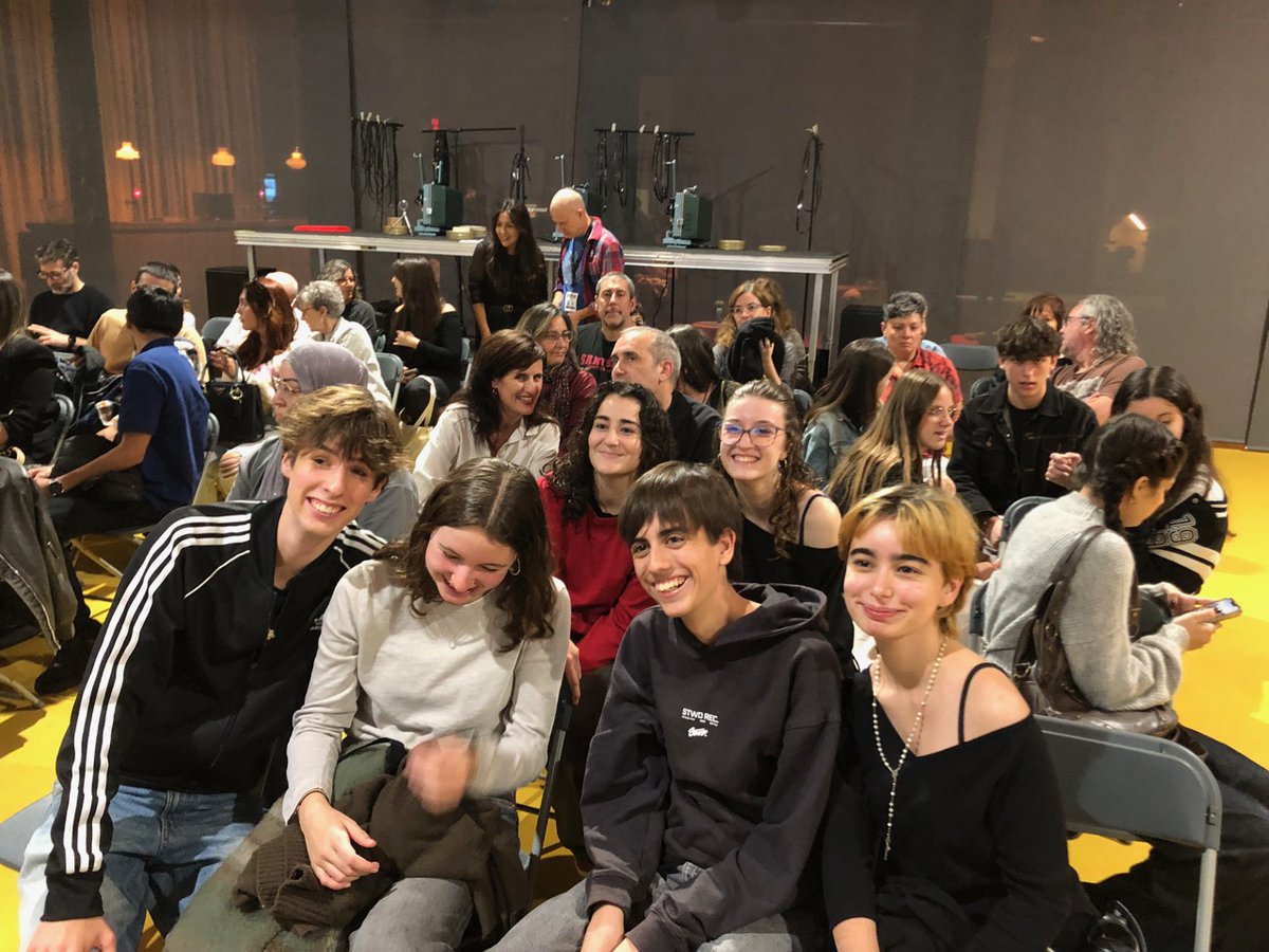 insaferrer tweet media