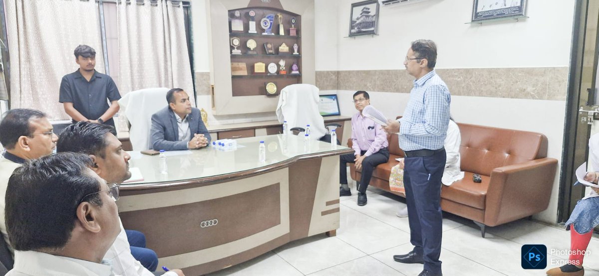 આજે સિવિલ હોસ્પિટલ, નડિયાદ ખાતે આરોગ્ય સ્વાગત કાર્યક્રમ હેઠળ એપેડેમિક (રોગચાળા) શાખાની વિગતવાર સમીક્ષા કરી. Outbreaks નિયંત્રણ અને IHIP(Integreted Health Information System)પોર્ટલ ડેટાની ચકાસણી કરવામાં આવી. આ બાબતે કેટલાક મહત્વપૂર્ણ સૂચનો કરવામાં આવ્યા.