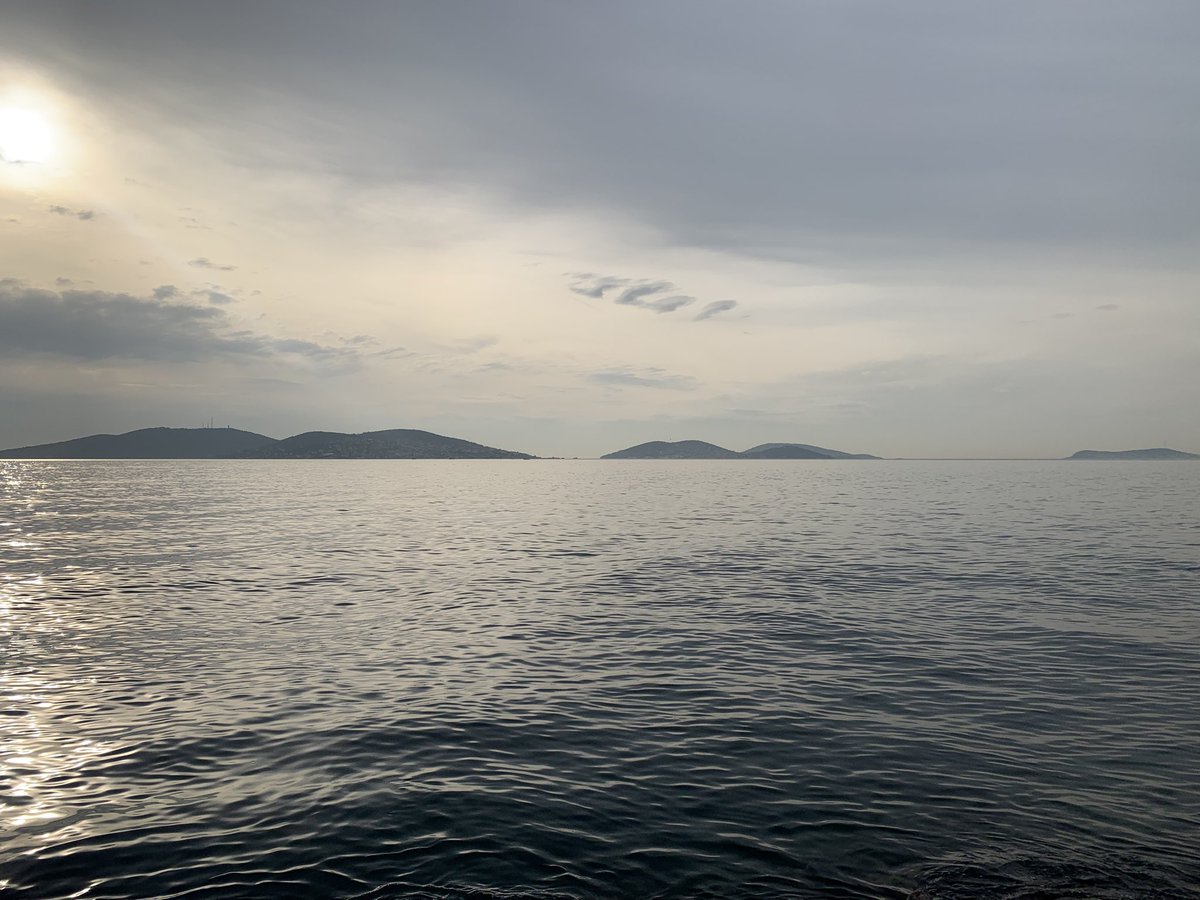 Artık her vakit bulduğumda seni buluyorum karşımda selam :)