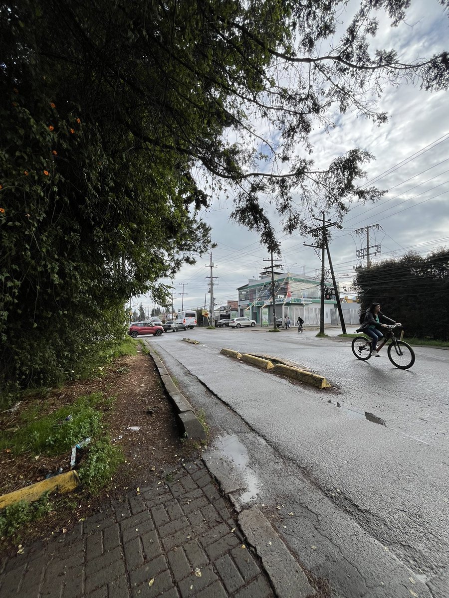 _polliitaa's tweet photo. Chia merece más Andenes, radios de giro y mejoramiento vial. @AlcaldiaChia 
#chia 
#alcaldiachia
#urbanismo 
#masandenesparachia https://t.co/wj73W0DZ15