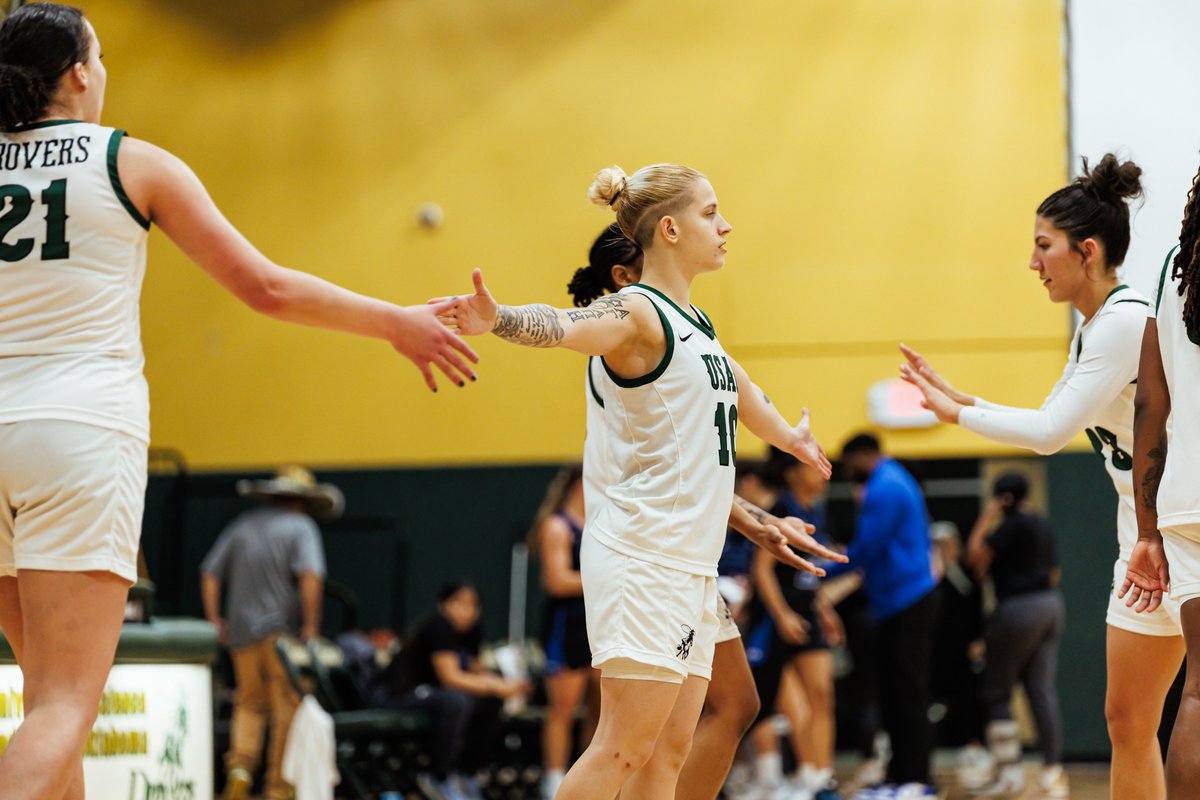 𝐃𝐫𝐨𝐯𝐞𝐫𝐬 𝐋𝐨𝐜𝐤 𝐃𝐨𝐰𝐧 𝐨𝐧 𝐃𝐞𝐟𝐞𝐧𝐬𝐞 𝐭𝐨 𝐓𝐚𝐤𝐞 𝐃𝐨𝐰𝐧 #𝟏𝟏 𝐋𝐚𝐧𝐠𝐬𝐭𝐨𝐧 𝐔𝐧𝐢𝐯𝐞𝐫𝐬𝐢𝐭𝐲🏀

📰RECAP⏩ usaoathletics.com/sports/wbkb/20…

#DroverDUB x #DroverNation🏇