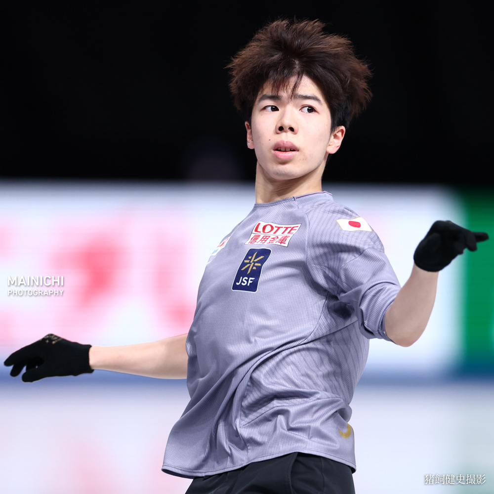 フィギュアスケートのグランプリファイナルは、明日の男子フリーの開催を前に、前日練習が行われました。写真はSP2位の佐藤駿選手です。
写真特集→mainichi.jp/graphs/2025120…