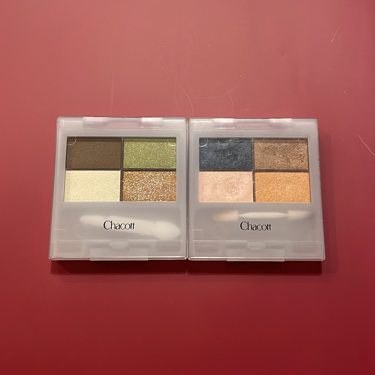 side_up's tweet image. イエベ秋さんにおすすめ

Chacott
507:グリーンブーケ
511:パラレルワールド

507は、落ち着いた抹茶カラー🍵
ラメを重ねると一気に華やかになります

511は、締め色のネイビーがかっこいい🟦
🟦と🟧のキャラクターにいいかも！