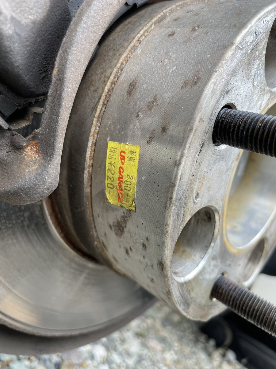 センターキャップセンターキャップ言われてるけど

これ見たら泡吹いて倒れるんちゃう？？？