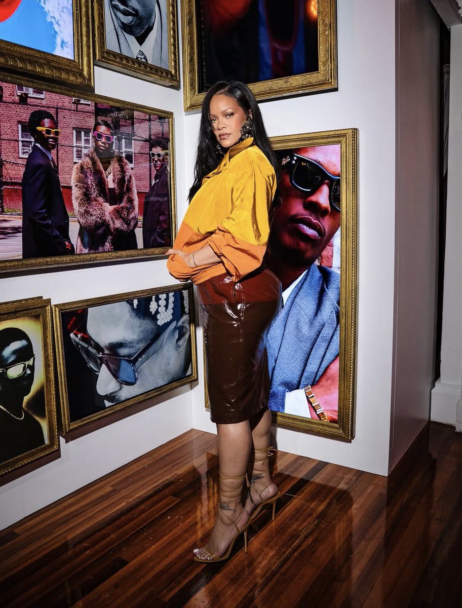 FentyStats's tweet image. Rihanna and A$AP Rocky at Art Basel Miami Beach last night 💖