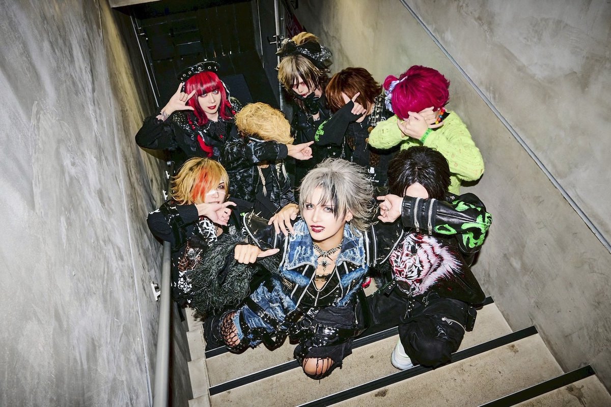 ライヴレポート】 Royz presents Royz × 甘い暴力 2MAN TOUR