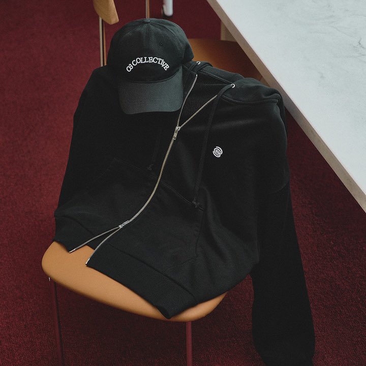 givwooclass's tweet photo. ๐ฒ๐พ GO
LEE JUNHO O3 Collective Merch
๐งข baseball cap RM120
๐ zip-up hoodie RM375
โ exclude shipping fee
๐ deadline 9/12
๐ eta by end janโ26
pls check weverse for more details the products~
DM to order!
#pasar2pm https://t.co/VLxYZpMusq
