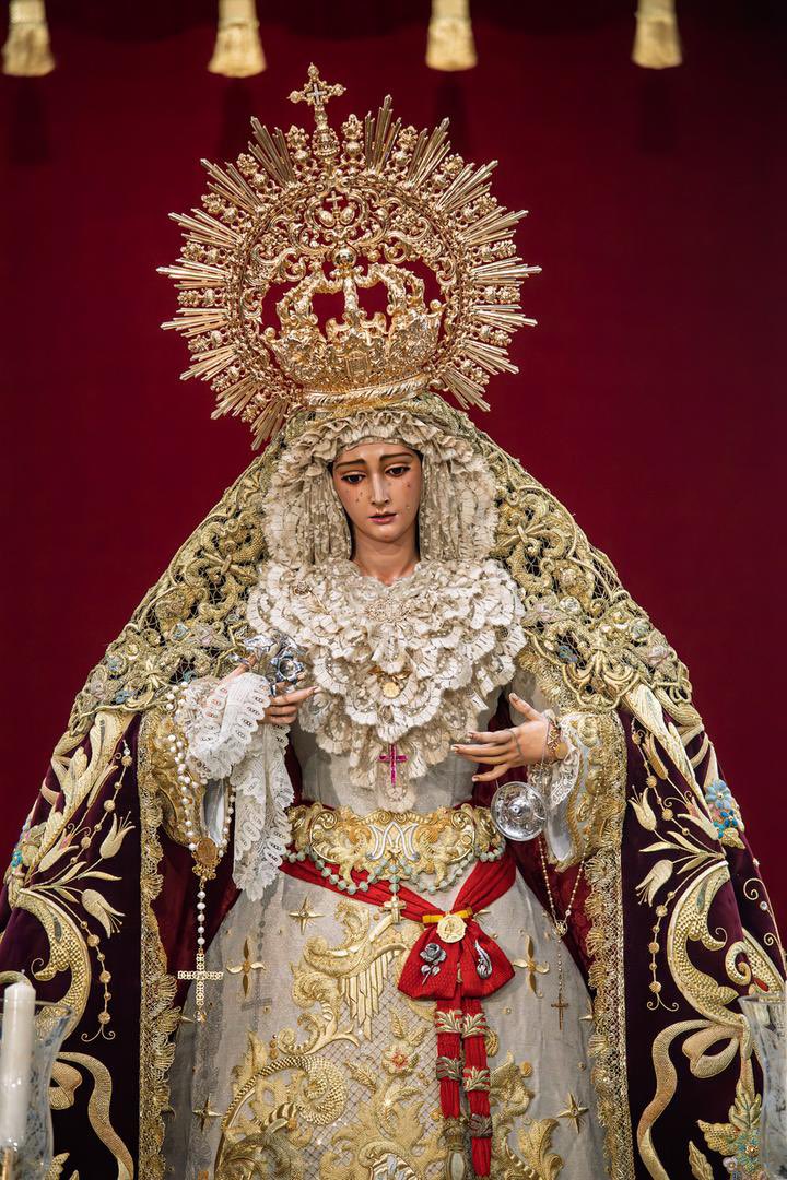 hdadlasaguas's tweet photo. VESTIMENTA | MARÍA SANTÍSIMA DE GUADALUPE 

En la jornada de hoy, María Santísima de Guadalupe se presenta ataviada para el  Rosario Público que tendrá lugar el próximo 8 de diciembre. https://t.co/44i3LPpE0R