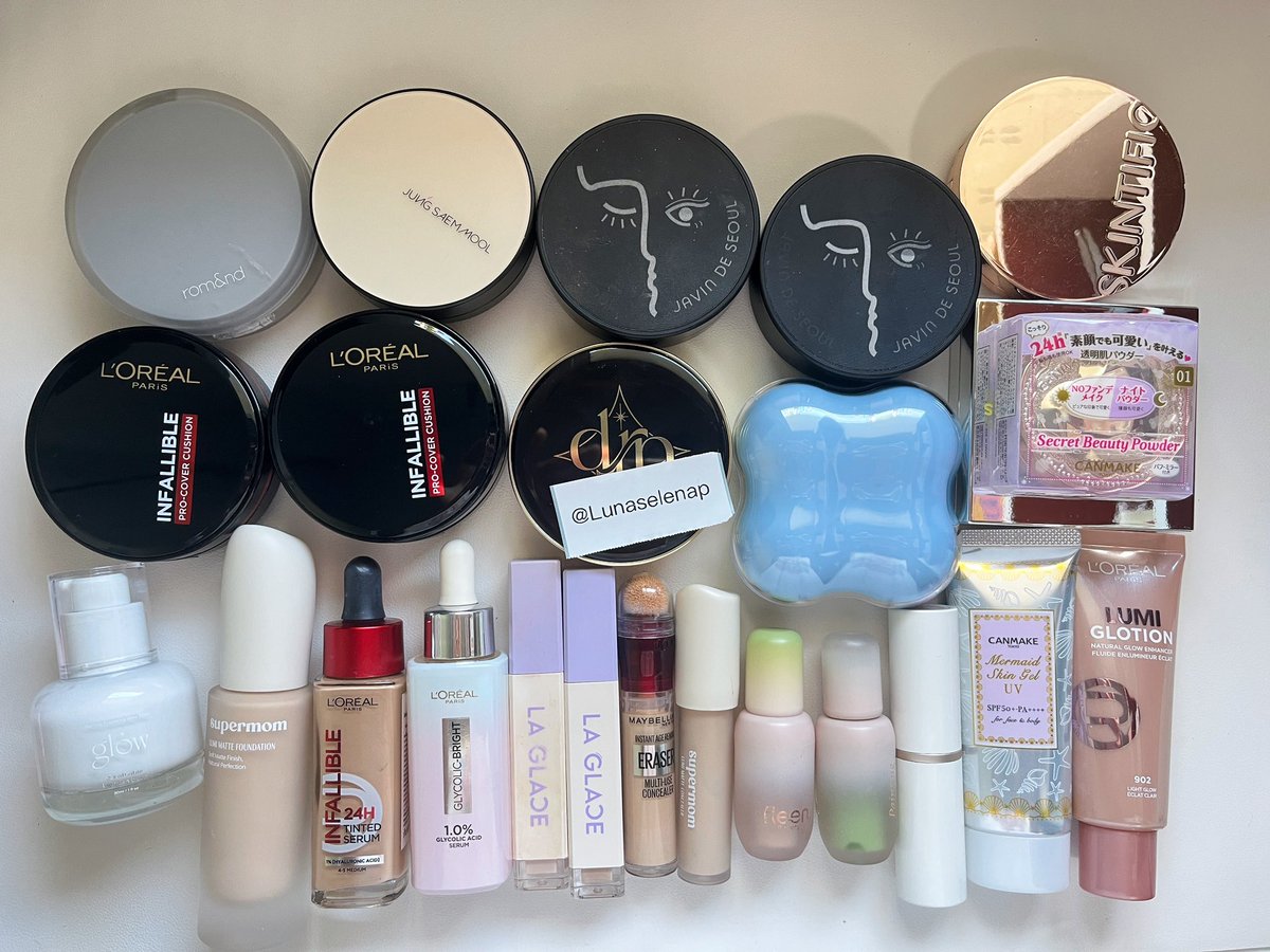 lunaselenap's tweet image. ส่งต่อ คสอมือ1 มือ2  🎀💓 ✩
ราคาน่ารักเหมือนเดิมน้า  ปักไว้รอเยย 

ค่าส่งเหมาๆ 40  ( รี+ฟอล ลด 5b )
ลง เสาร์-อาทิต เวลา 16:00
#ส่งต่อคสอ #ส่งต่อคสอมือ2 #ส่งต่อสกินแคร์ 
#คสอมือสอง #ส่งต่อเครื่องสำอาง #ส่งต่อเครื่องสําอางมือสอง #ส่งต่อเสื้อผ้า #canmake #dasique #fwee #laglace