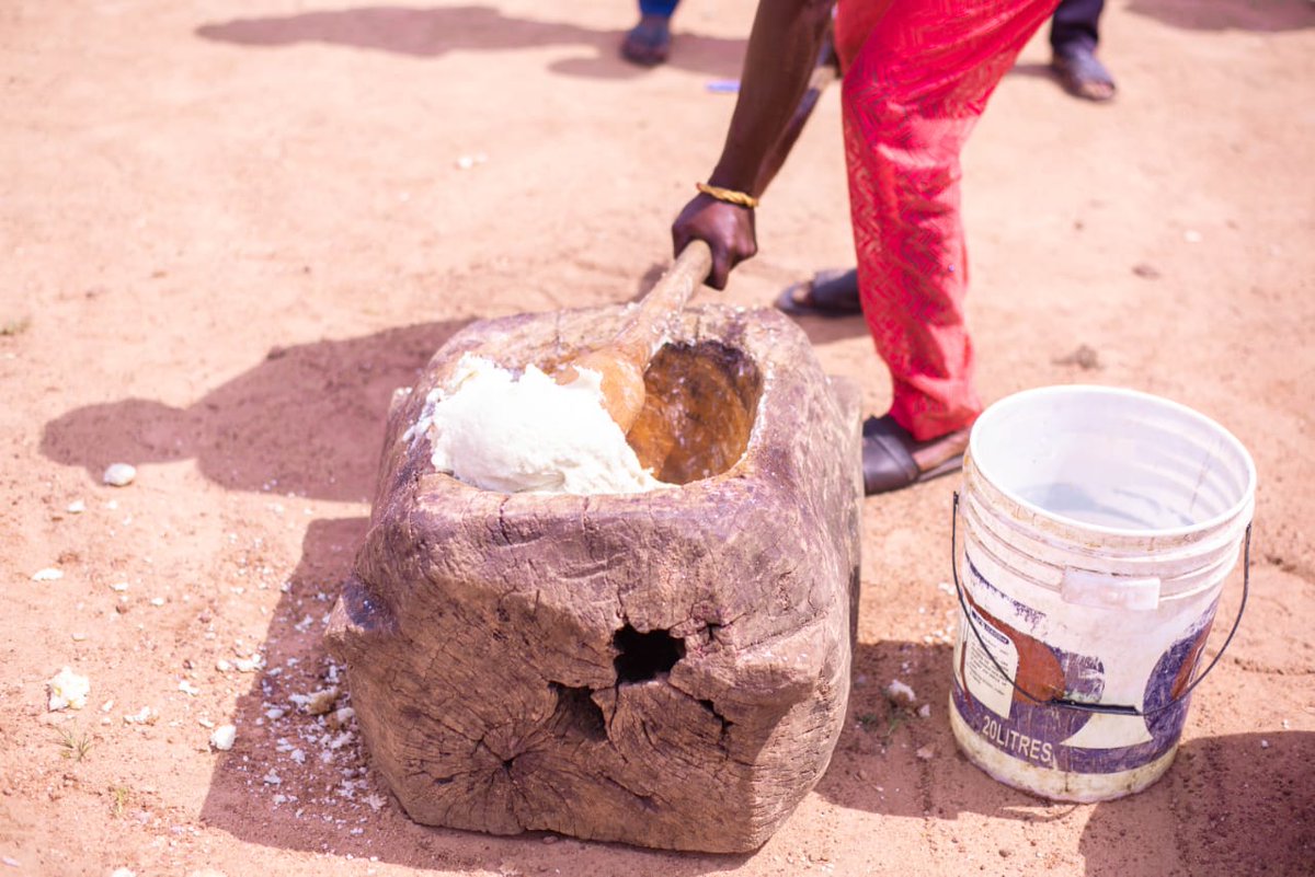 Ilasa-Ekiti showed up!
The Iyan Challenge has begun, and the passion for culture and agrotainment is on another level.
Stay tuned as we tour more communities across Ekiti.
➡️ All roads lead to December 27th for the grand finale!
#worldiyancarnival #wic2025