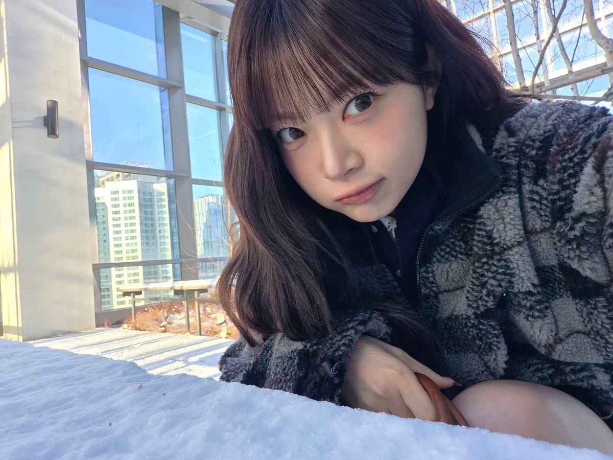 le sserafim pics tweet media