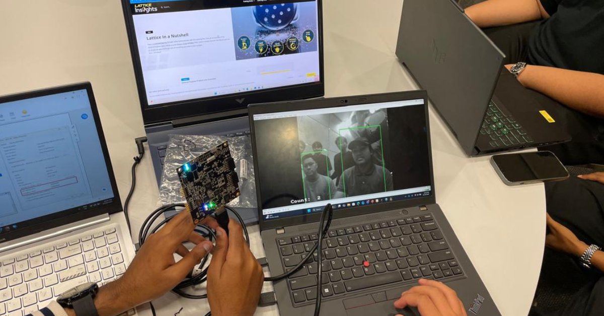 latticesemi's tweet image. Celebrating our board handover with @UTPOfficial! Lattice proudly contributed FPGA evaluation boards to empower the next generation of #FPGA innovators. Excited for more hands-on training ahead!