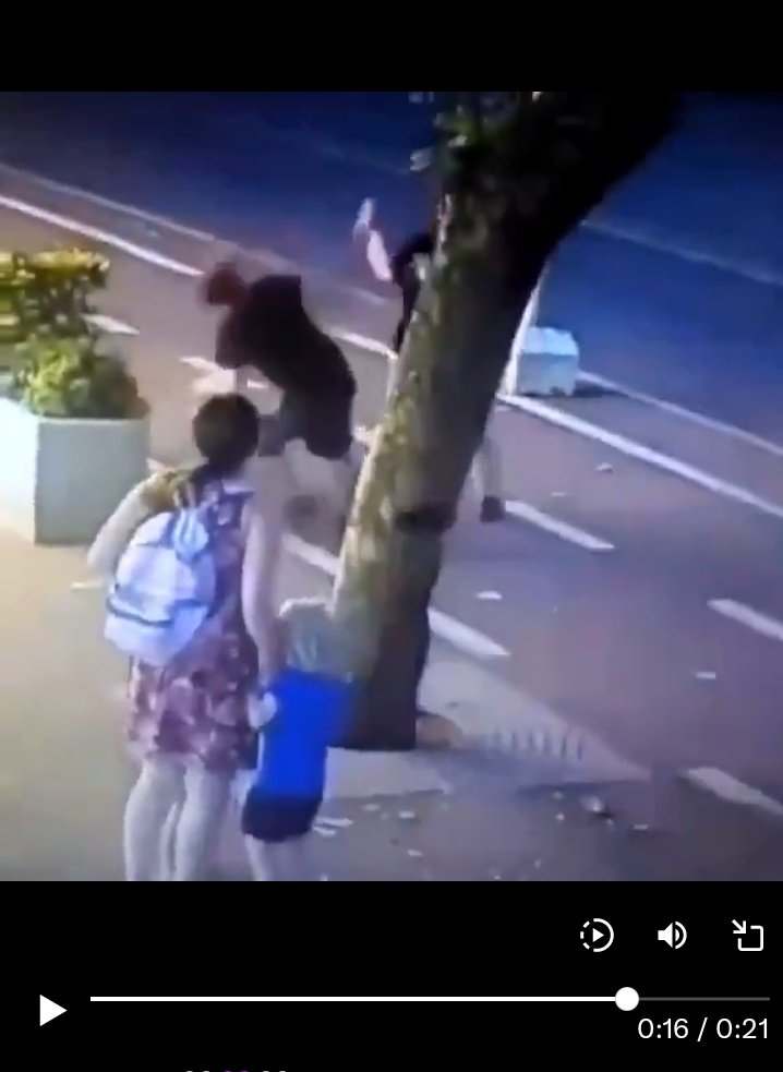 Mr bond 🥶 tweet media