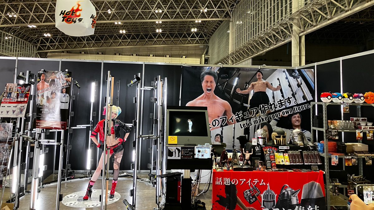 AerialComputer's tweet photo. 東京コミコンで株式会社キャステムさんとのコラボで
＃空中コンピューター　を展示中。
360度撮影した3Dモデルが空中コンピューターで表示がされています。フィギュアも作れます。
是非お越しください。
#東京コミコン2025 
＃株式会社キャステム
＃フィギュア https://t.co/fr1xddcA3D