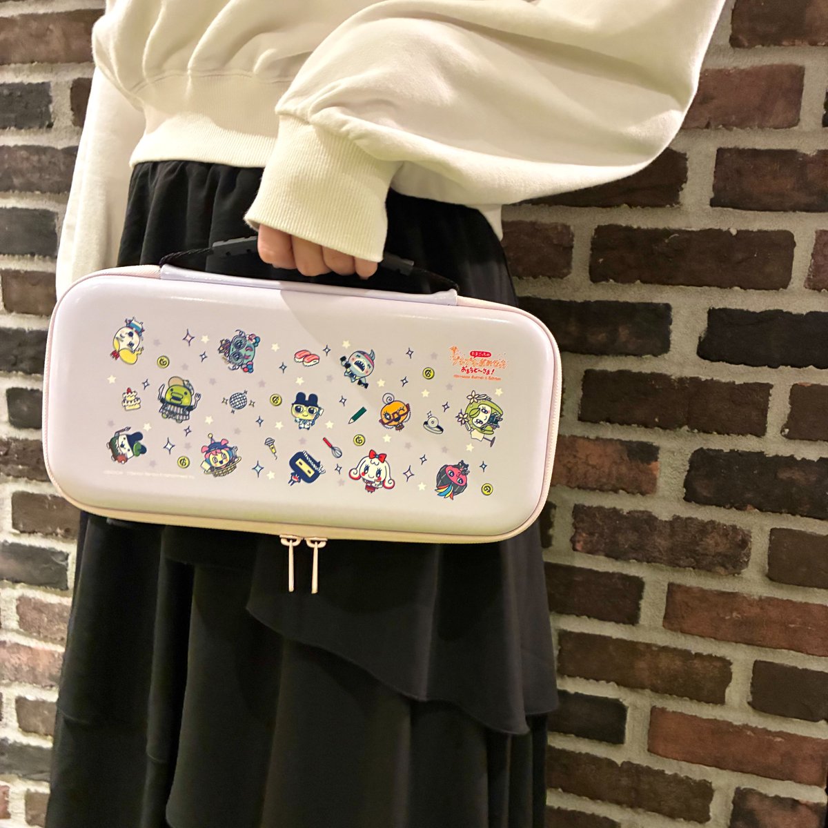 ⭐️₊˚⊹ ポーチセット好評発売中 ⊹˚₊⭐️ 「たまごっちのプチプチお