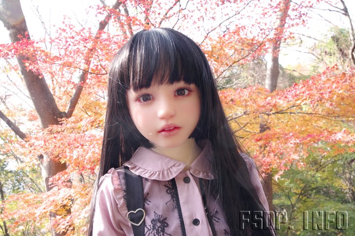 air_tan's tweet image. 山の上に行くと綺麗に色付いていました。
山の上の紅葉 – 等身大「ドールさん」
fsdp.info/?p=16838
#一日一弗 338日目 #オリエント工業 #jewel #かれん