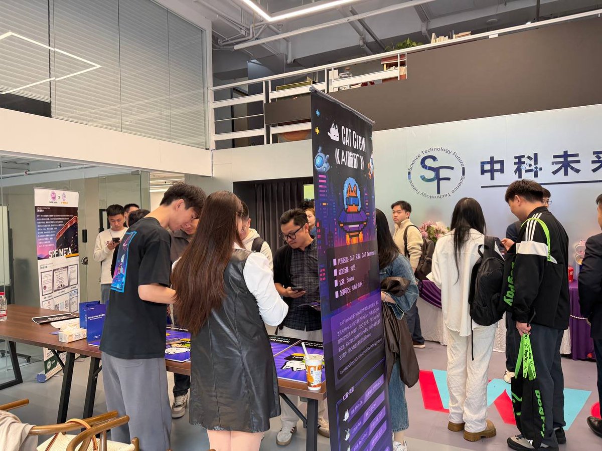 Our meetup is buzzing right now. 😍