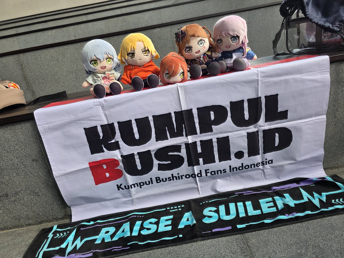 Kumpul Bushiroad Fans Indonesia is here! Meet us near the venue with our banner!  #Neuweltfahrt