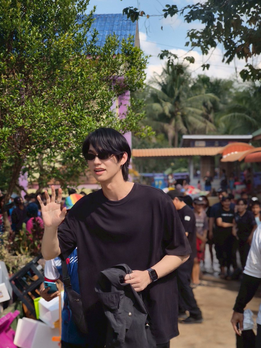 PRSocietyNews's tweet image. “ไบร์ท วชิรวิชญ์” #bbrigthvc ขอทำดี ลงพื้นที่หาดใหญ่ ส่งต่อรอยยิ้ม มอบเงินและของใช้ช่วยเหลือ 4 โรงเรียนผู้ประสบภัยน้ำท่วม

เมื่อวันที่ 2 ธันวาคมที่ผ่านมา “ไบร์ท วชิรวิชญ์” ลงพื้นที่อำเภอหาดใหญ่ร่วมกับทีม “เปิ้ล นาคร” เพื่อช่วยเหลือผู้ประสบภัยน้ำท่วม…
