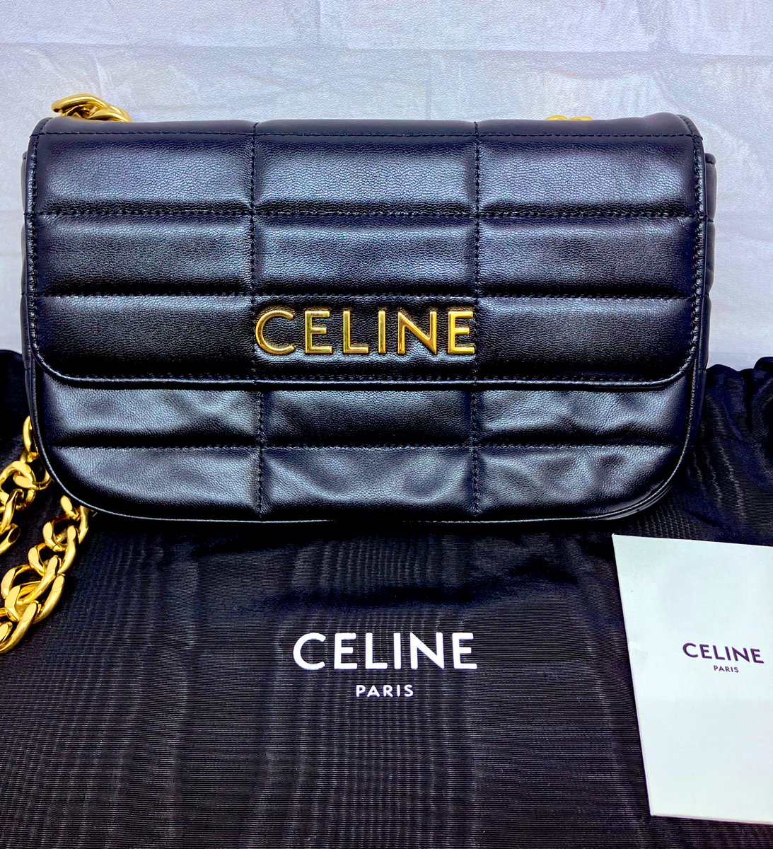 offhouse_befu's tweet photo. セリーヌのバッグ買い取らせていただきました👜
オフモール掲載予定です🆙
ぜひチェックしてみてください♪
#バッグ
#CELIN
#オフハウス
#ハードオフ https://t.co/mBwJQ5Y0ft