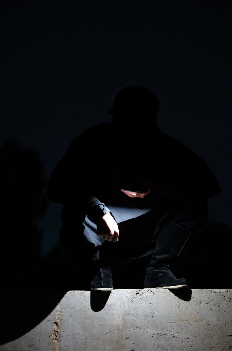 浮游。 tweet media