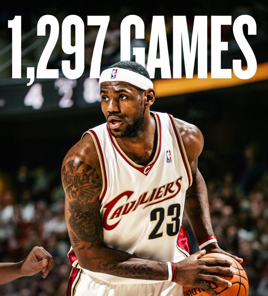 FrenchRapUS's tweet image. 🚨 LA FIN D’UNE ÈRE !

Après 1 297 matchs consécutifs avec 10 points minimum, la légendaire série de LeBron James s’est arrêtée cette nuit…

JANVIER 2007 - DÉCEMBRE 2025 🕊️