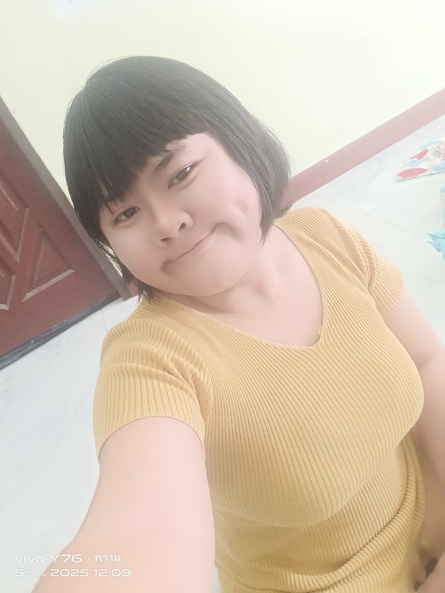 วันนี้แต่งตัวสวยมากไม่ต้องตกใจด้วยนะคะ