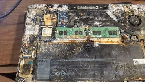 Bismillah, mudah-mudahan laptopnya bisa ganti yg baru ya kak, gk perlu yg mahal, cukup buat ngerjain tugas2 kuliah, dokumen dan file yg sdh hilang, udahlah yaa. Mudah2an ada kebijakan dr kampus. 

#banjirbandangpadang