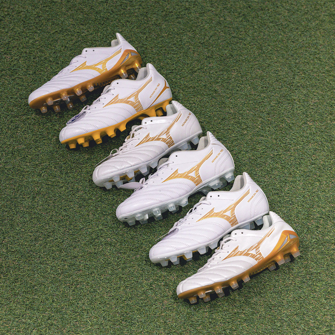 soccershop_kamo's tweet image. 部活生にオススメの #ミズノ「モナルシーダシリーズ」に2026春夏 新作スパイク＆シューズが登場✨

#サッカーショップKAMO にて、ただいま好評発売中！
※一部遅延している品番がございます。詳細は各店舗へお問い合わせください。

詳しくはこちら🔽
x.gd/e0Drz

#mizuno
#KAMO