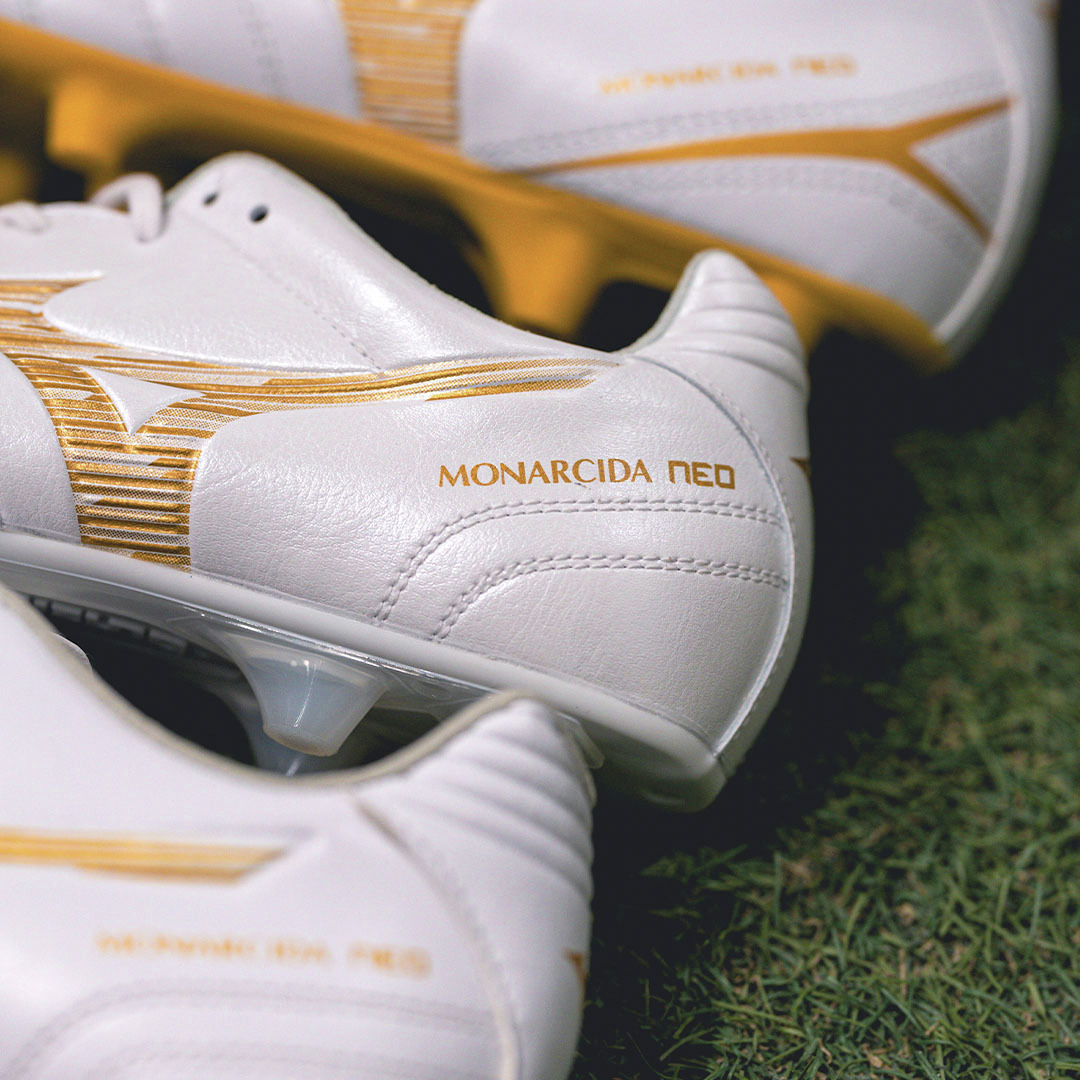 soccershop_kamo's tweet image. 部活生にオススメの #ミズノ「モナルシーダシリーズ」に2026春夏 新作スパイク＆シューズが登場✨

#サッカーショップKAMO にて、ただいま好評発売中！
※一部遅延している品番がございます。詳細は各店舗へお問い合わせください。

詳しくはこちら🔽
x.gd/e0Drz

#mizuno
#KAMO