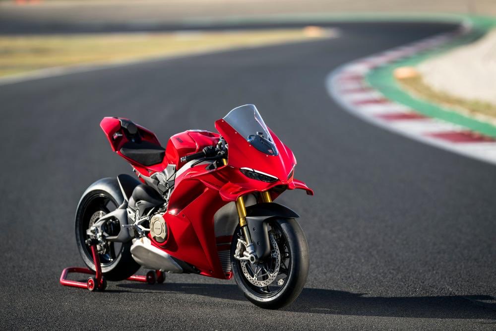 TripleStar_1's tweet photo. New Panigale
Single Sided Swingarm Wide Tire Projectがスタートしました👇
詳細は徐々にアップしますのでお楽しみ
に👌
ただ取付するのではなく色々カスタムします🇯🇵
ワンオフだらけ🫡今の所、世界初🇯🇵🇺🇸
オーダーありがとうございました🙏 https://t.co/On9xoa3OXz