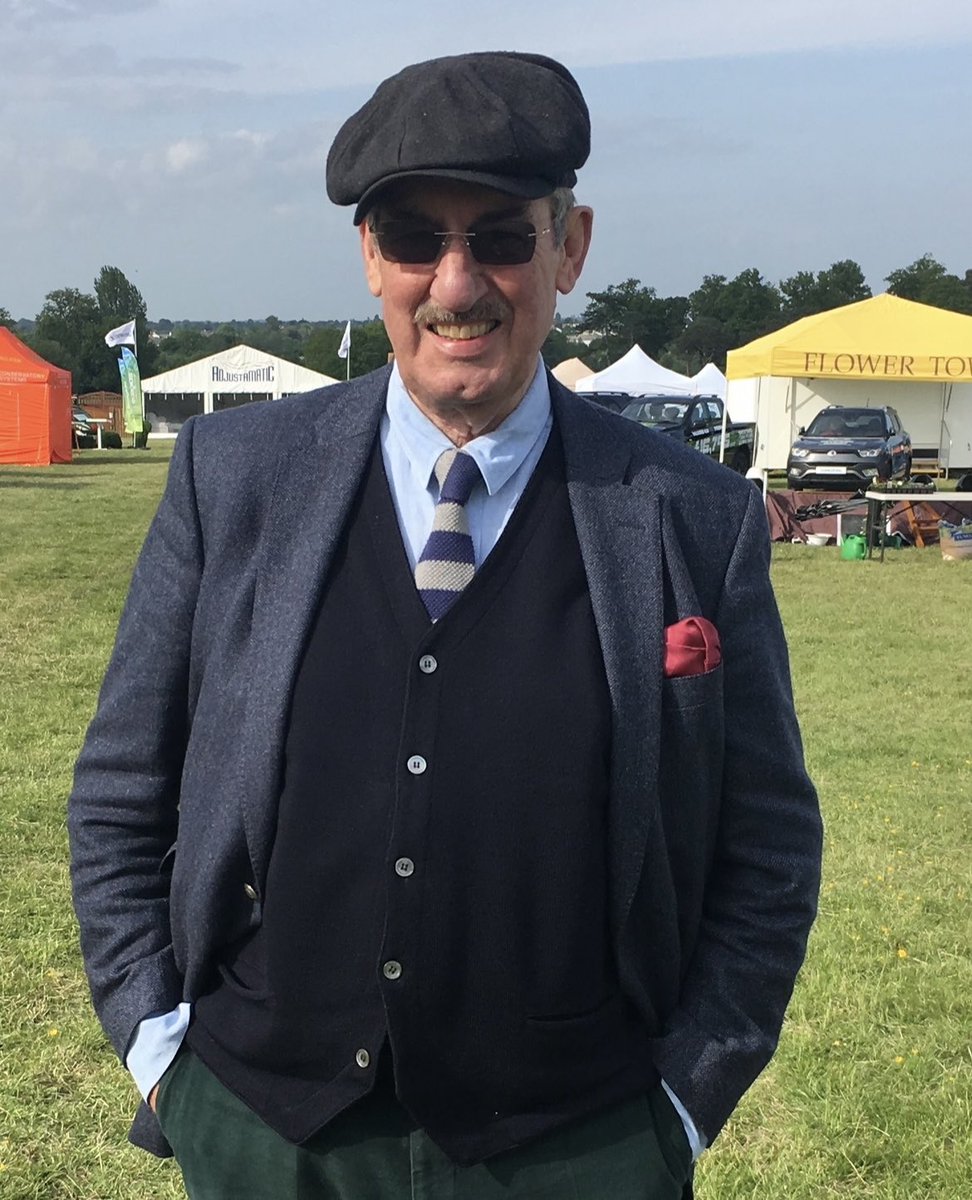 Carol Challis tweet media