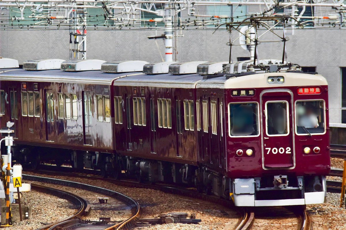 SNOOPY1T0K4's tweet photo. ここにきて7002fが平井転属になるとは……
#阪急電車 #阪急7000系 #7002f https://t.co/pZnHF0zh9u