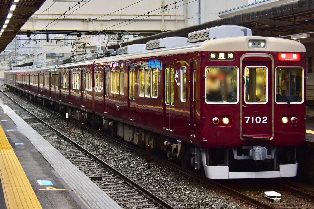 SNOOPY1T0K4's tweet photo. ここにきて7002fが平井転属になるとは……
#阪急電車 #阪急7000系 #7002f https://t.co/pZnHF0zh9u