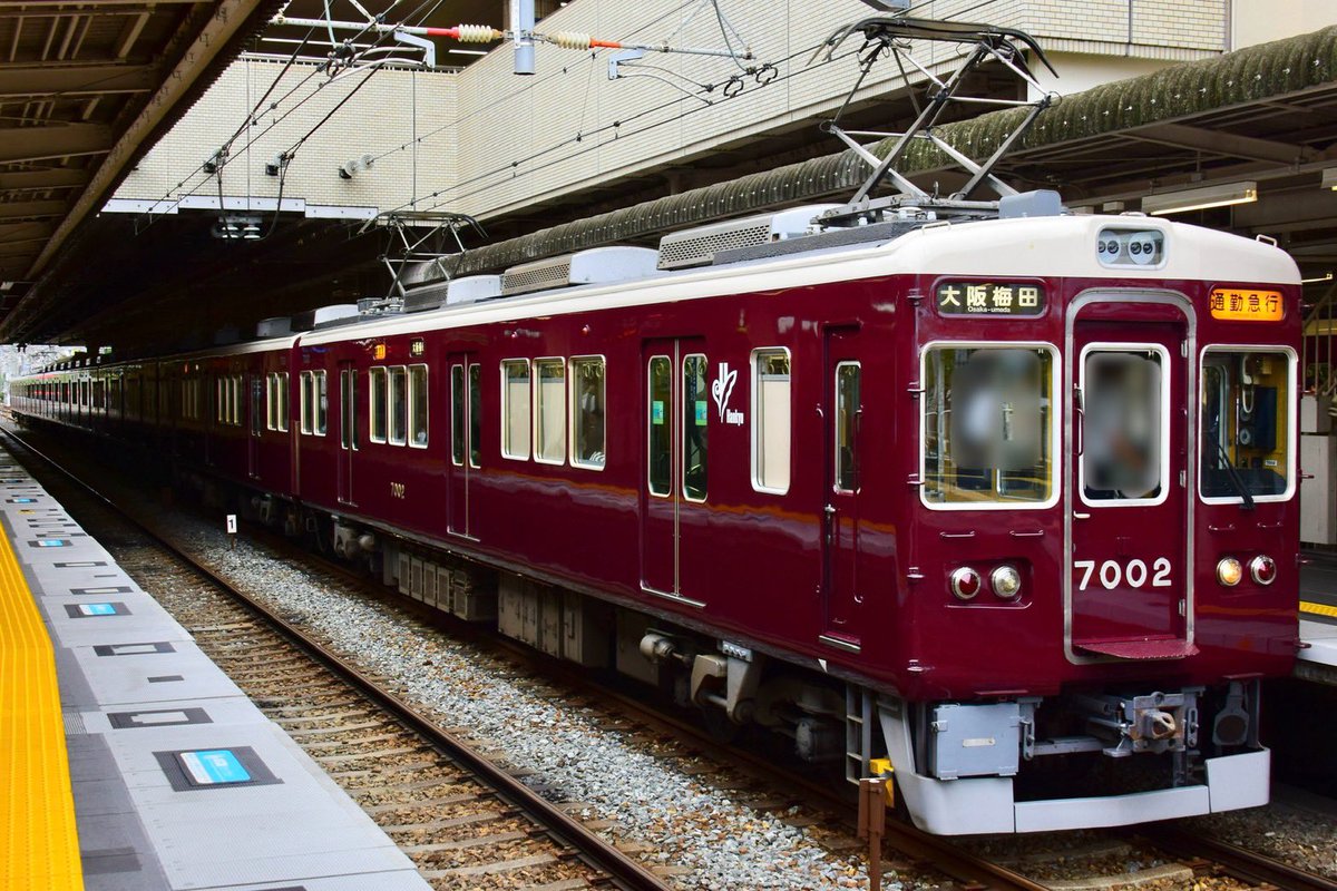 SNOOPY1T0K4's tweet photo. ここにきて7002fが平井転属になるとは……
#阪急電車 #阪急7000系 #7002f https://t.co/pZnHF0zh9u