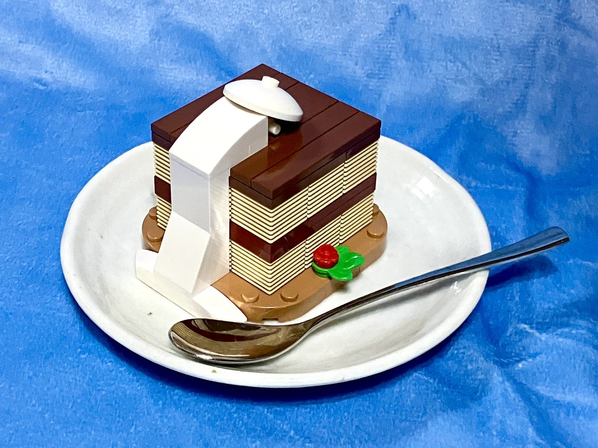 bikkubo58's tweet photo. ディラミス風チョコケーキをおひとつ
#ちばブリカフェ https://t.co/HOKSV6Vdre