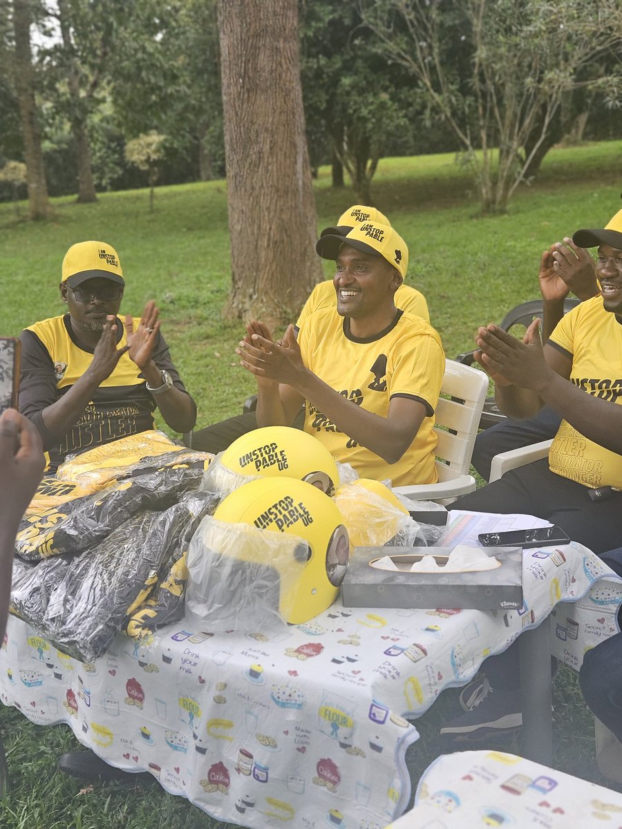 FrankTumwebazek's tweet photo. Kamwenge is truly #UnstoppableUG with #Sevo ..We are in high gear with Preps . Thank you team ##UnstoppableUG @Kachainamedia for. coming to boost us! https://t.co/QvXb3JM3S5