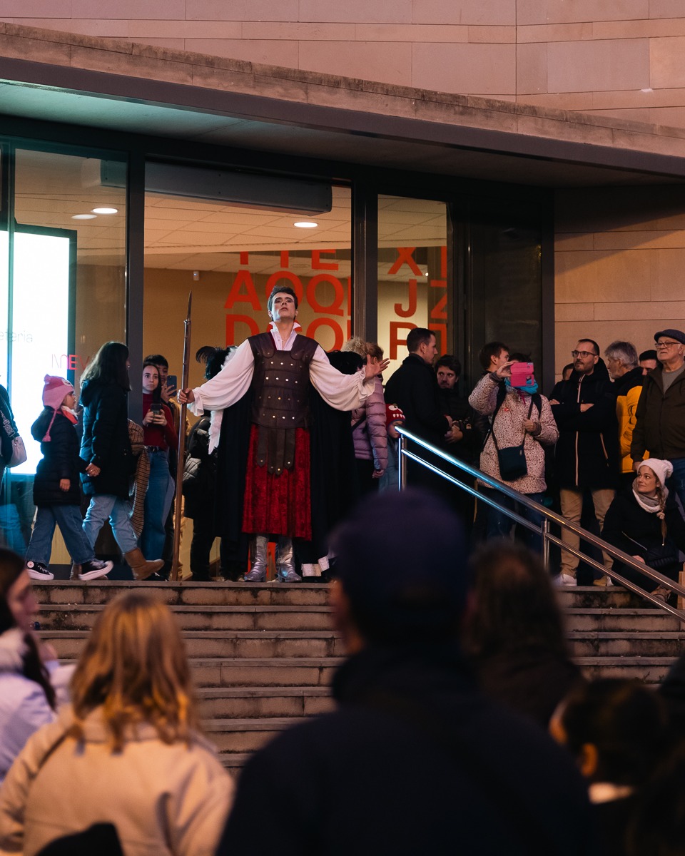 Mercat Medieval Vic tweet media