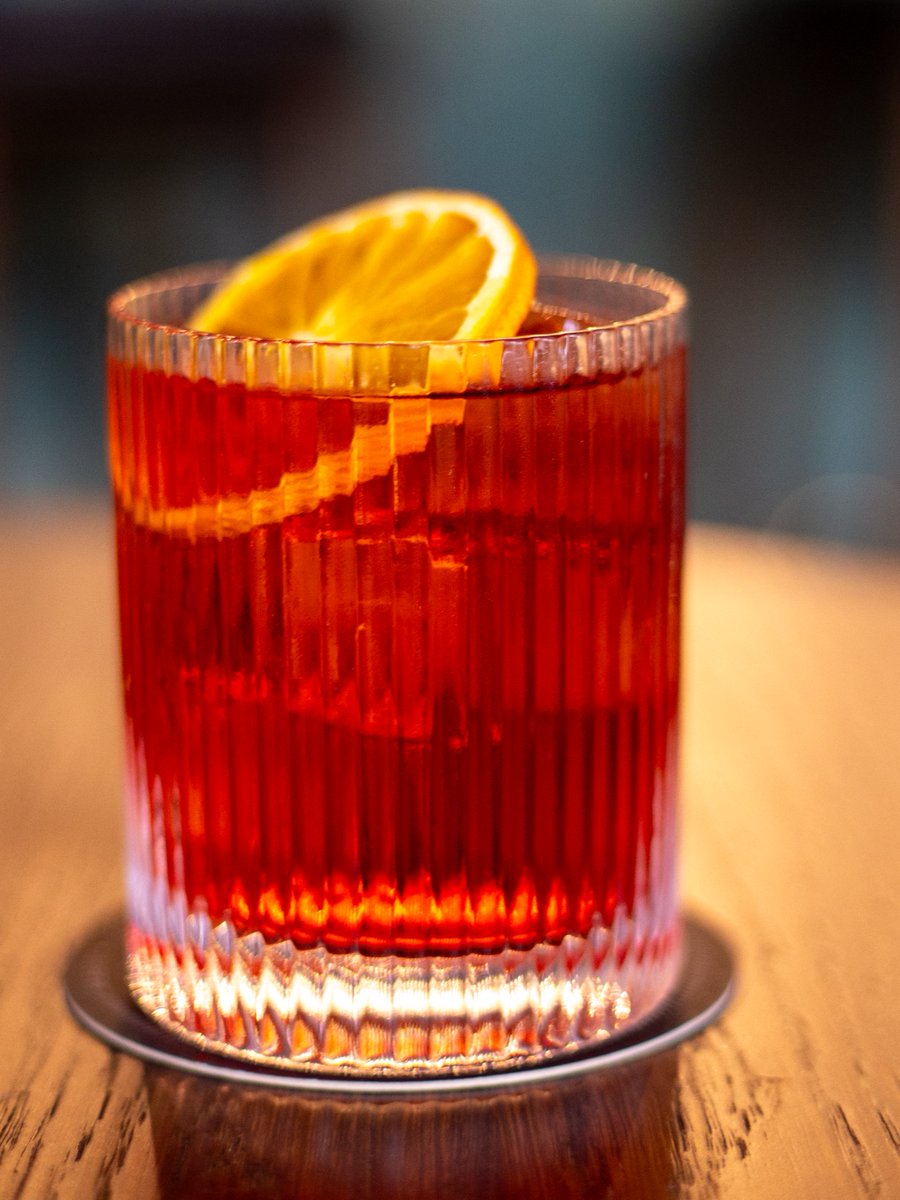 Negronis at Barnacle 🍸

Campari, Gin, Vermouth. Finished with an orange zest 🍊🔥

Join us in the bar from 12pm Tuesday-Sunday.