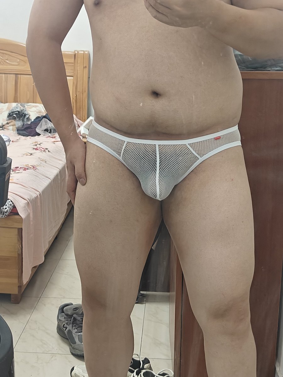 idongzz's tweet photo. 好累🥵急需假期去去班味 https://t.co/2USOQRFLfr