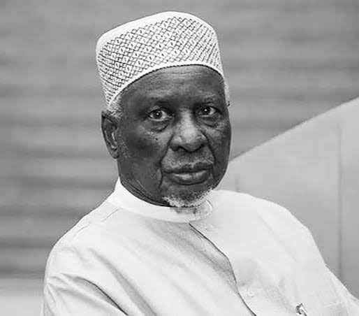 HEDankwambo's tweet photo. My family and I rejoice with Alhaji Tanko Yakasai on the occasion of his 100th birthday.

Baba, as an elder statesman, has lived and continues to live a life of purpose. 

On this remarkable day, I pray that Almighty God will continue to bless him and keep him in good health. https://t.co/fqqy4AcRyw