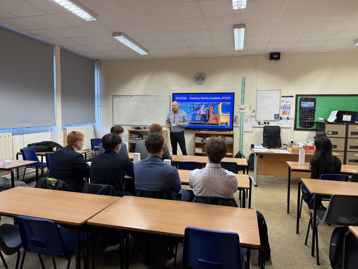 EDA Sixth Form tweet media