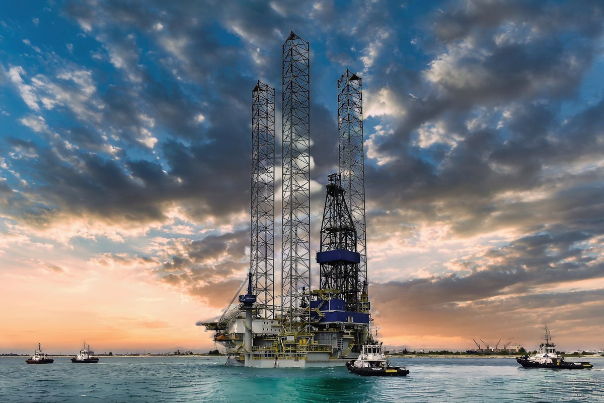 Z6Focus's tweet image. picfee.com/nl/fotograaf/Z…
#singapore #offshore #oilrig #tugs #photo #maritime