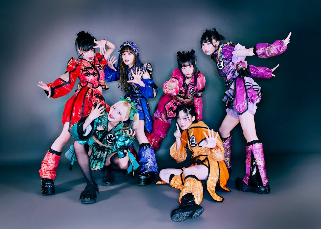 代行チェキ受け付けるかもしれないです！ （受付ないかもしれないです