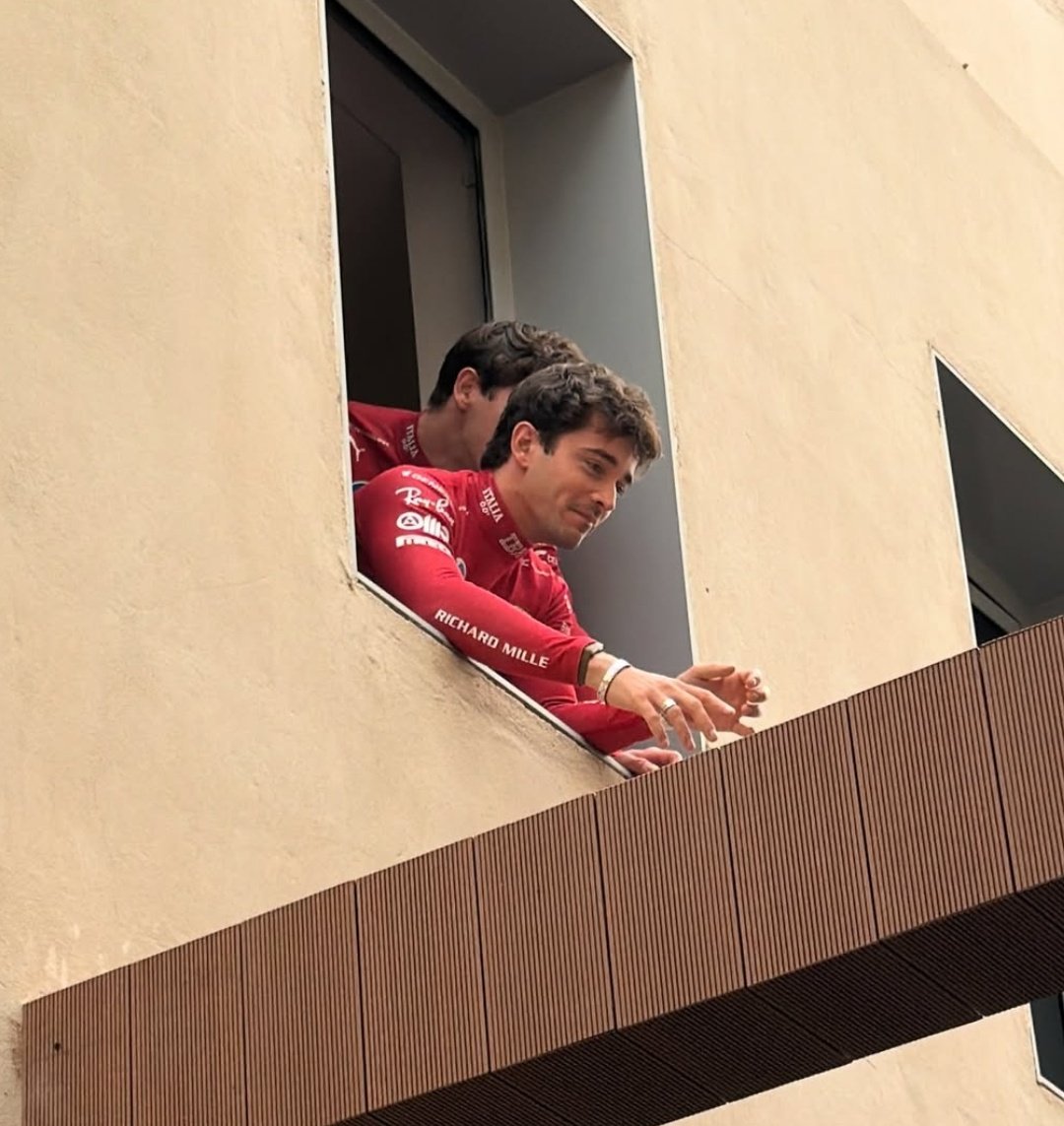 lec♡︎ tweet media