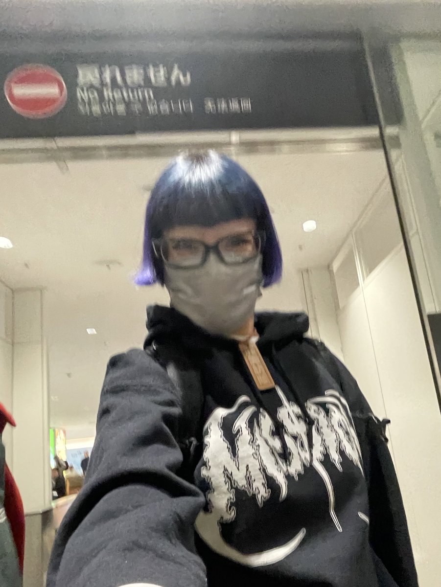 Nakamuさんタワばら福岡 ついた福岡✈️❤️こんにちは 🚫これより‼️なかむら🚫